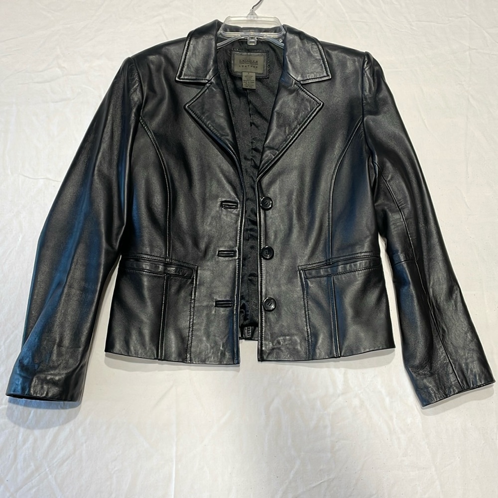 Uniform John Paul Richard Leather Size 8. Gently worn
